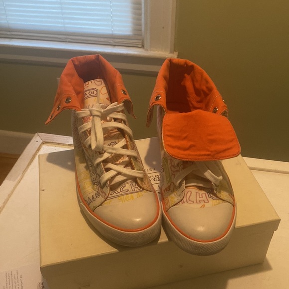 Coach high top sneakers in excellent condition were them many ways - Picture 4 of 4